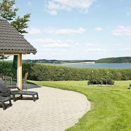Three-bedroom Holiday In Roslev 7 Vester Grønning